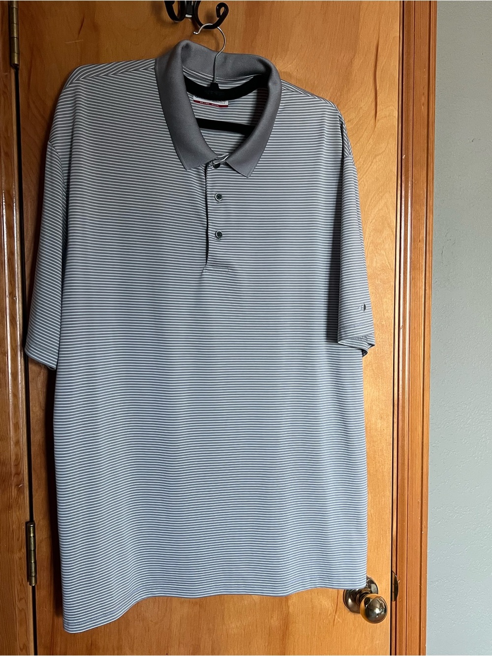 Grand Slam Gray Striped Polo Shirt